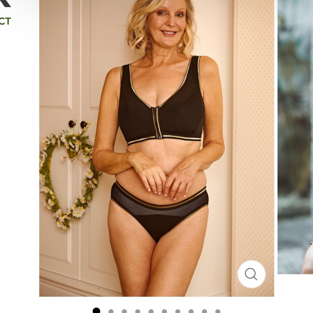 Dynamic back support organic cotton and silk sport’s bra